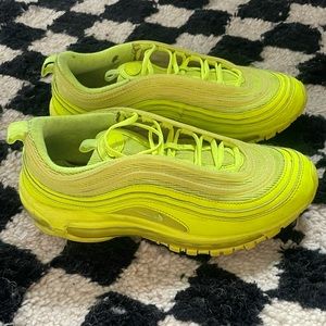 Women’s Air Max 97 Volt ( size 8.5 ) ⚡️